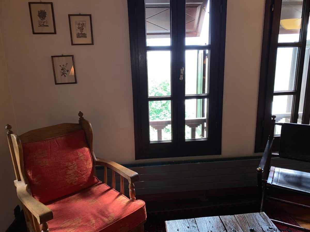 Palio Eleotrivio Guesthouse Agios Lavrentios Bagian luar foto