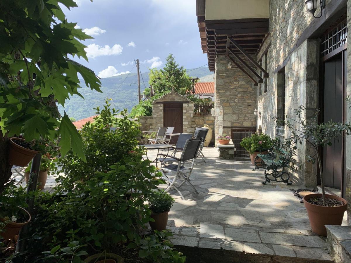 Palio Eleotrivio Guesthouse Agios Lavrentios Bagian luar foto