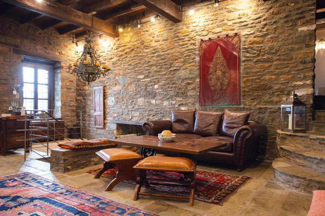 Palio Eleotrivio Guesthouse Agios Lavrentios Bagian luar foto