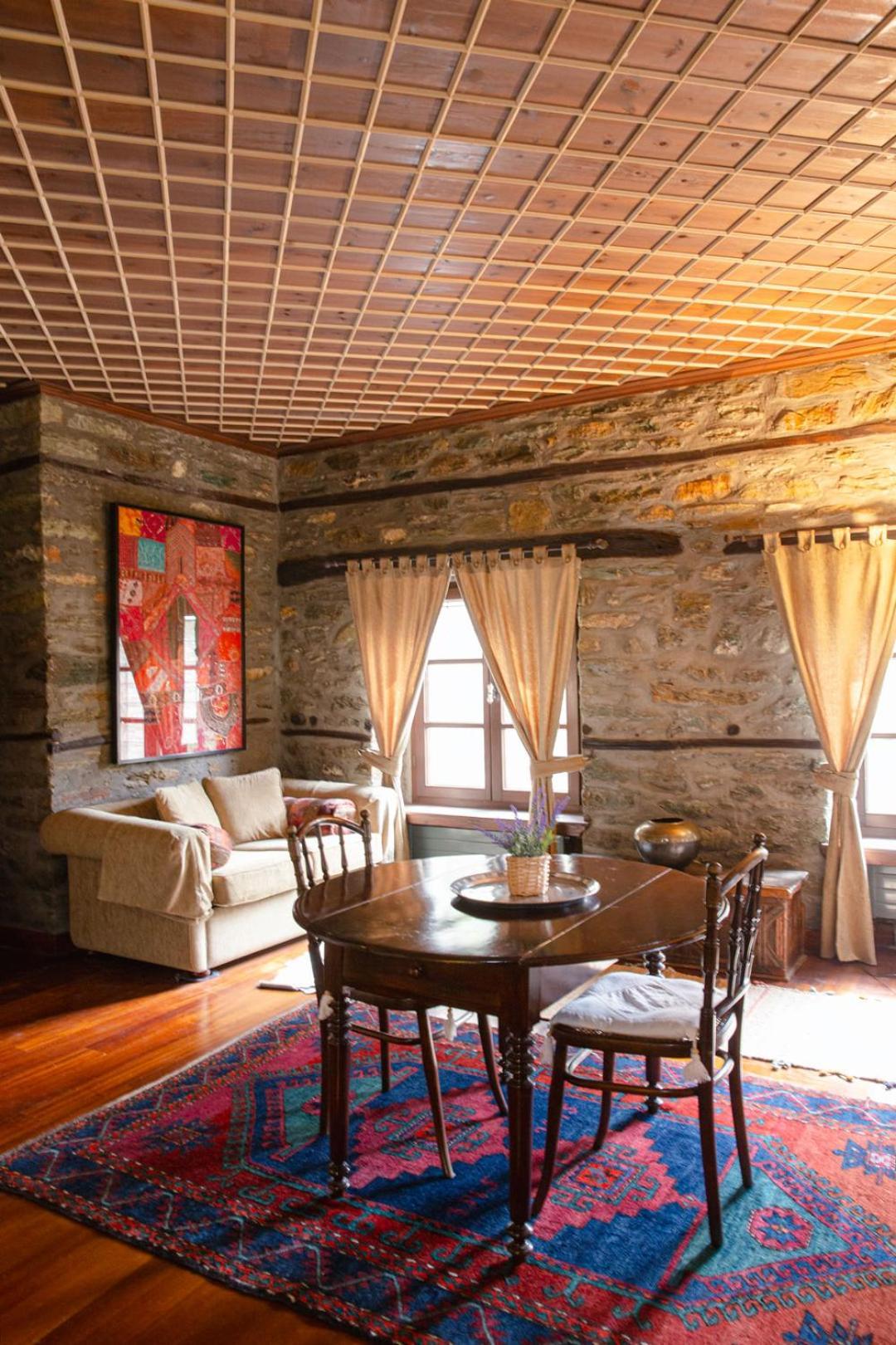 Palio Eleotrivio Guesthouse Agios Lavrentios Bagian luar foto