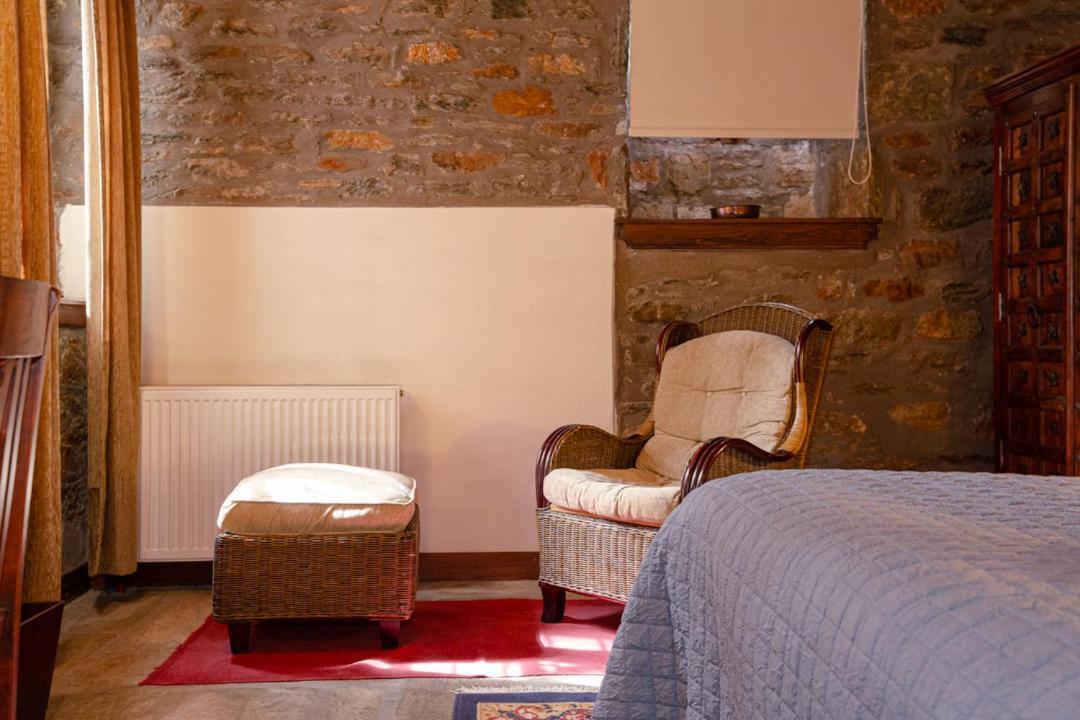Palio Eleotrivio Guesthouse Agios Lavrentios Bagian luar foto